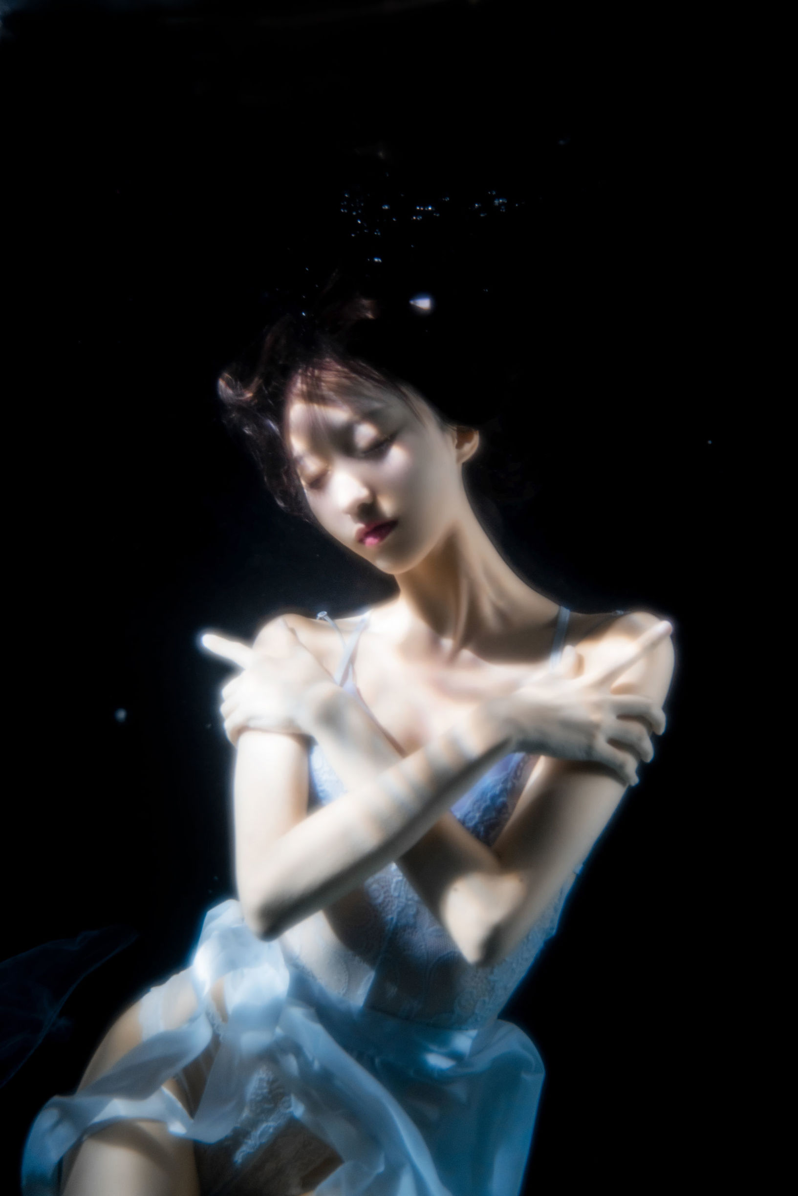 [网红COSER]萌系小姐姐木绵绵OwO清澈水下插图3